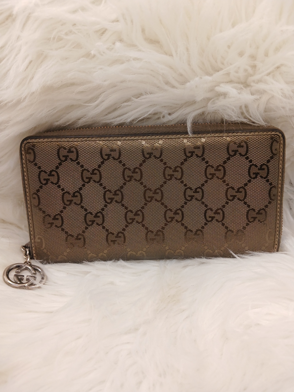 Gucci GG Zip Metalic Wallet – Authentic, Made in Italy